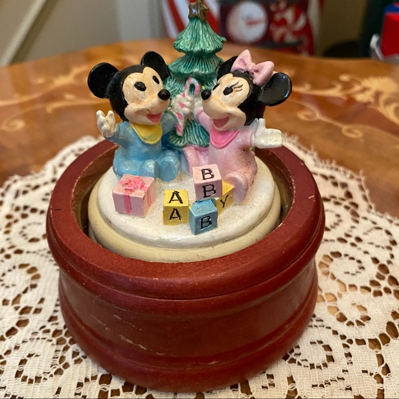 Vintage Walt Disney Minnie and Mickey Baby Christmas Wooden Ceramic Snow Globe - Picture 2 of 5